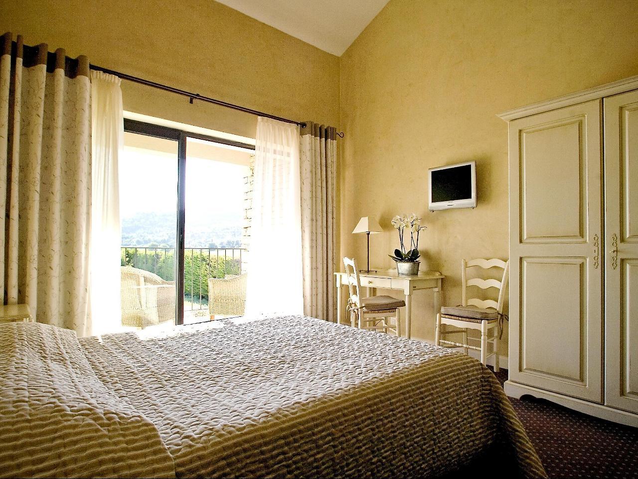 Hotel Carcarille Restaurant Le C Gordes Eksteriør bilde