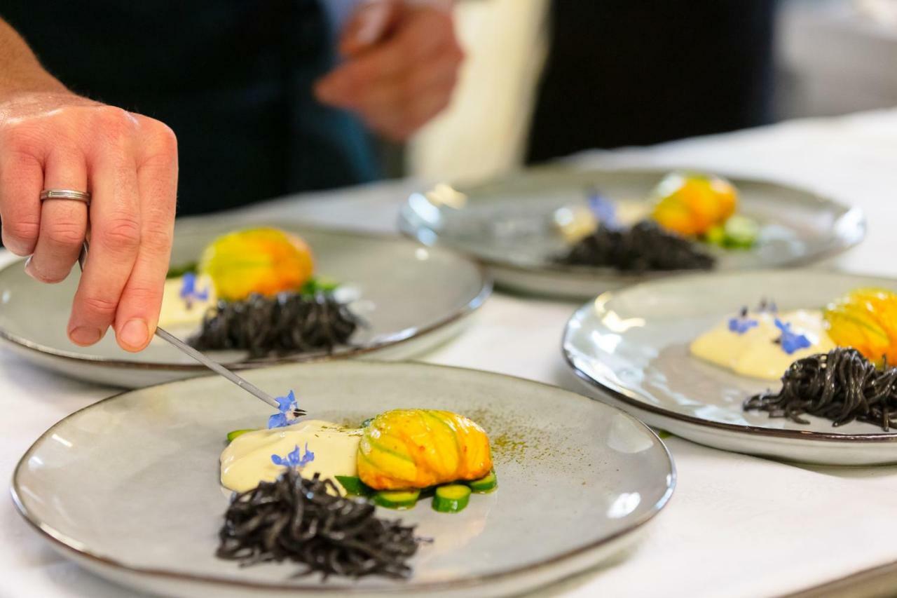 Hotel Carcarille Restaurant Le C Gordes Eksteriør bilde
